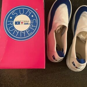 New in box size 10 omega women’s shoes